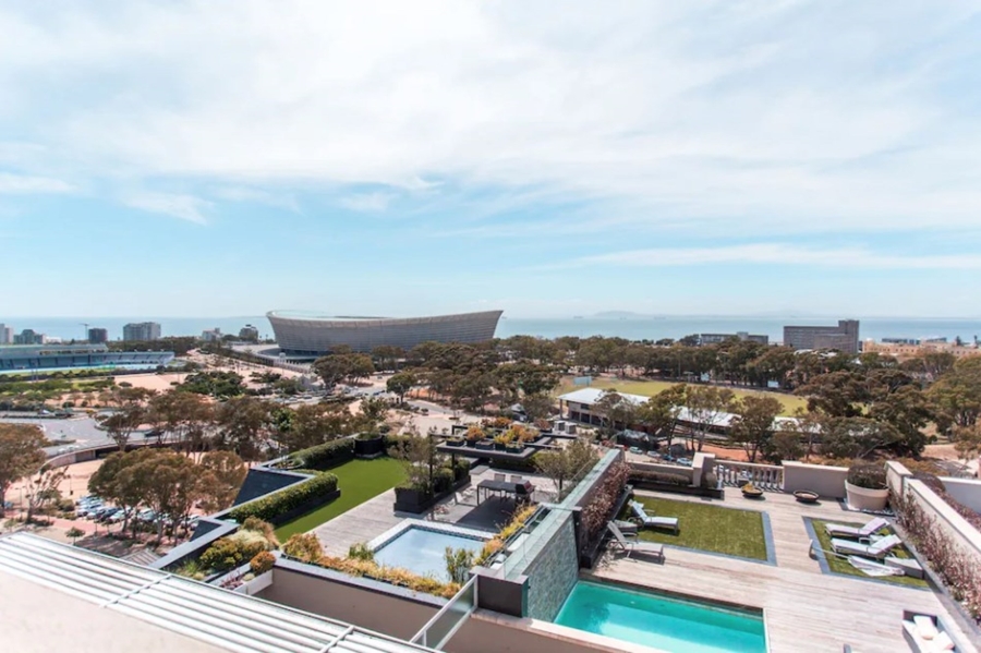 To Let 1 Bedroom Property for Rent in Green Point Western Cape